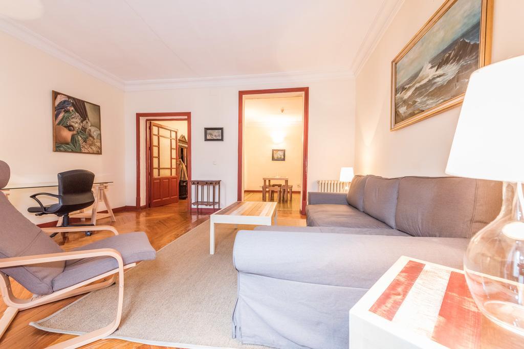 Apartamentos Madrid Centro B 외부 사진